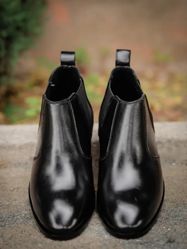 Men's Black Leather Chelsea Boots