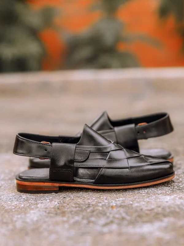 Men's Black Woven Leather Peshawari Chappals